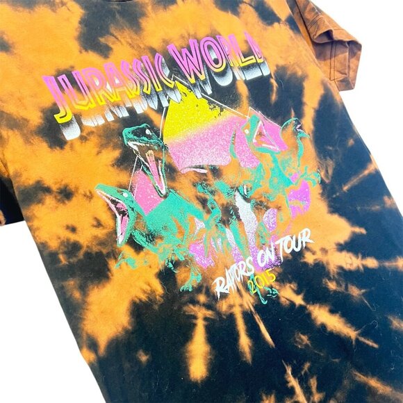 Jurassic World Raptors Tour 2015 Universal Studios Tie-Dye T-Shirt S Graphic Tee - Picture 4 of 4